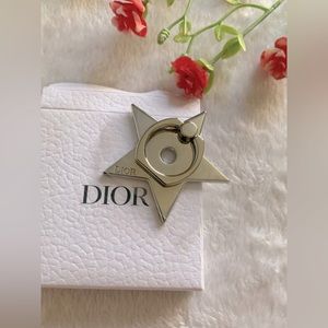 NWT| DIOR | Silver Star | Universal Smartphone Ring Holder 100% AUTHENTIC|